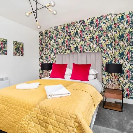 Innvigour Bespoke House With Free Parking For 3 Cars 约克