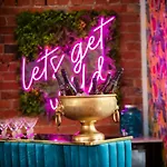 Innvigour Bespoke House With Free Parking For 3 Cars يورك