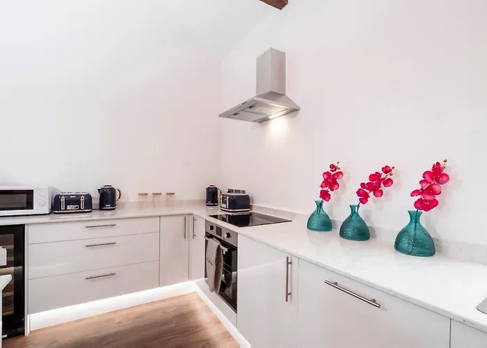 Holiday home Innvigour Bespoke House With Free Parking For 3 Cars York